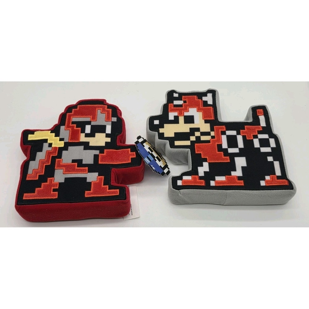 Jakks 8-Bit Protoman & Rush 7"  Plush Figures